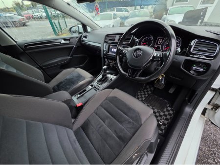 2013 Volkswagen Golf 1.4 HIGHLINE EDITION ALCANTARA PARKING SENSORS - SIMI DEALER - LOW ROAD TAX BAND thumbnail