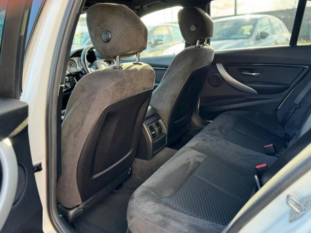 2016 BMW 3 Series - thumbnail 16