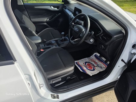 2023 Ford Focus - photo 5