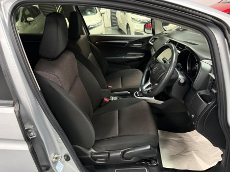 2016 Honda Fit  €10,990 thumbnail