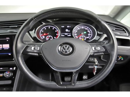 2017 Volkswagen Touran 1.4 TSI DSG COMFORTLINE*REVERSE CAM*CAR PLAY*ANDROID AUTO* €18,890 thumbnail