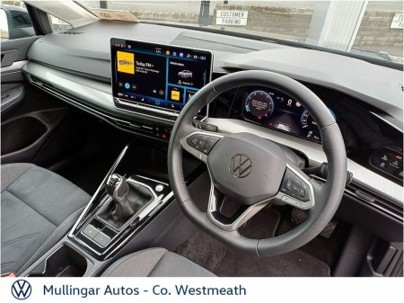 2024 Volkswagen Golf GOLF STYLE 1.5 TSI 150HP €33,950 thumbnail