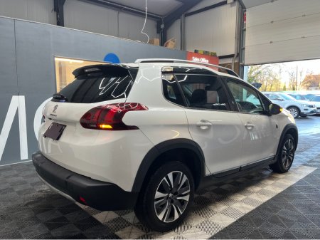 2019 Peugeot 2008 €14950 2019 PEUGEOT 2008 CROSSCITY 1.2 AUTOMATIC / HEATED SEATS / REVERSE CAMERA €14,950 thumbnail