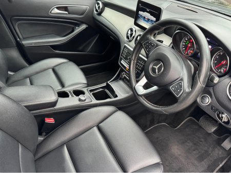 2018 Mercedes-Benz GLA Class GLA200 Sport 1.6 Auto €19,900