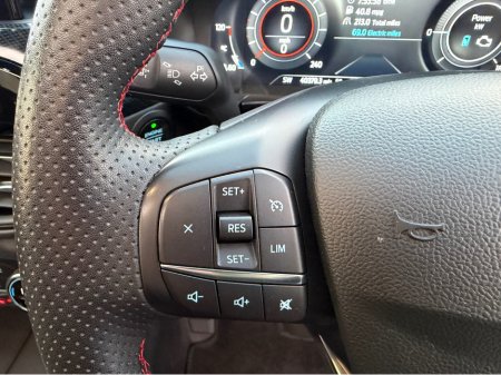 2022 Ford Kuga - thumbnail 26