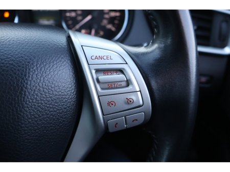 2017 Nissan Qashqai N-VISION 360 Huge Spec New Timing Belt Exceptional Condition! €13,995 thumbnail