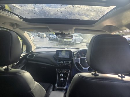 2023 Suzuki SX4 S-Cross  €23,950 thumbnail