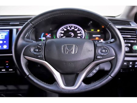 2015 Honda Grace - thumbnail 17