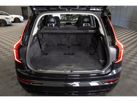 2025 Volvo XC90 T8 PHEV 455hp Plus (Dark Theme) €78,950 thumbnail