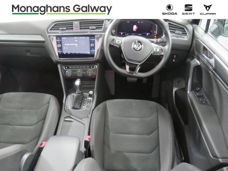 2019 Volkswagen Tiguan Allspace R-LINE 2.0 TDI AUTO 7 SEATER thumbnail