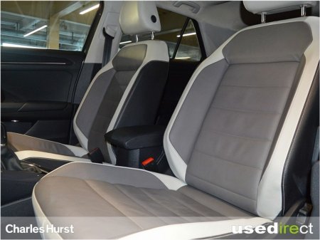 2018 Volkswagen T-Roc 1.5 TSI 150bhp Sport DSG €22,999 thumbnail