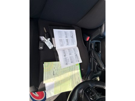 2018 Toyota Rav4 - thumbnail 8