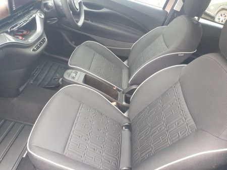 2025 Fiat 500 Icon 42kWh (320Kms WLTP Range) €19,950 thumbnail
