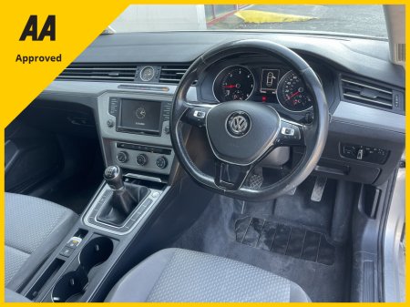 2015 Volkswagen Passat - thumbnail 7