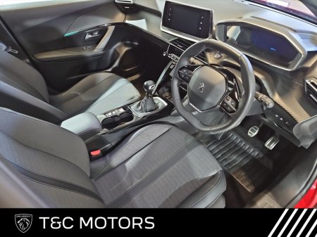 2023 Peugeot 2008 - thumbnail 6