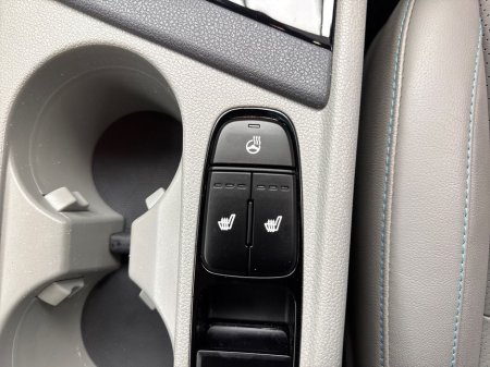 2021 Kia Niro - thumbnail 16