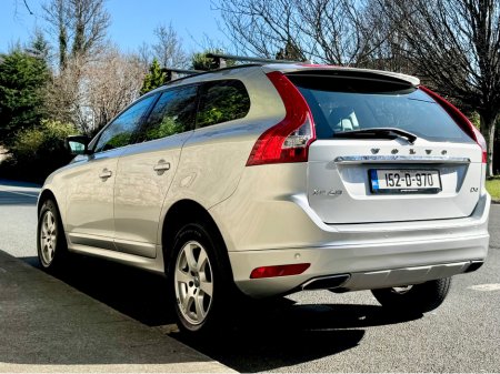 2015 Volvo XC60 - thumbnail 16
