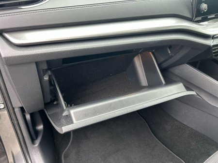 2022 Skoda Octavia - thumbnail 13