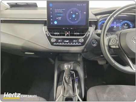 2023 Toyota Corolla LUNA SALOON 1.8 Petrol Automatic €21,995 thumbnail