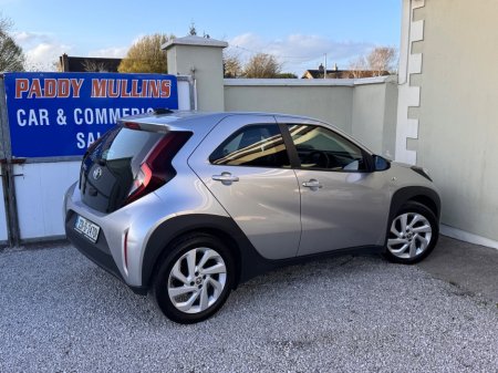 2023 Toyota Aygo X - thumbnail 5