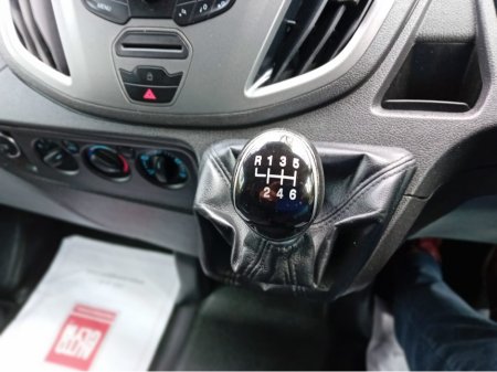 2019 Ford Transit - thumbnail 24