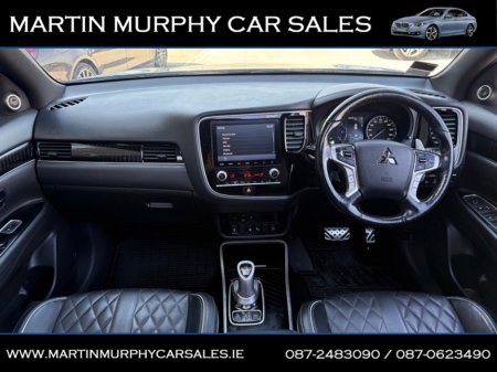 2020 Mitsubishi Outlander - thumbnail 11