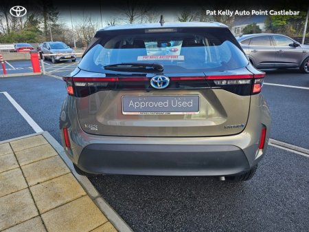 2023 Toyota Yaris Cross YARIS CROSS LUNA €27,900 thumbnail