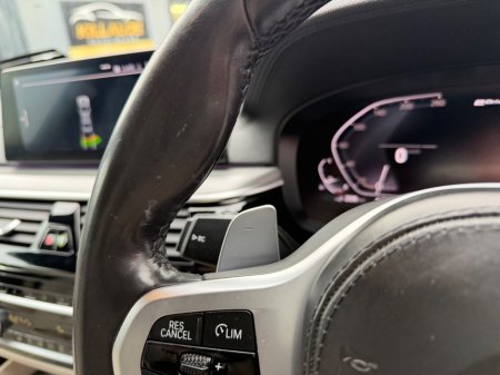 2019 BMW 5 Series - thumbnail 16