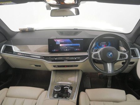 2024 BMW X5 xDrive50e M Sport €95,900