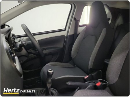 2023 Toyota Aygo X PULSE 1.0 Petrol Manual €14,475 thumbnail