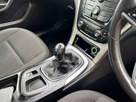 2013 Opel Insignia - thumbnail 6