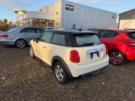 2016 MINI Hatch  €12,995 thumbnail