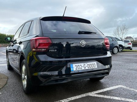 2020 Volkswagen Polo - view 4