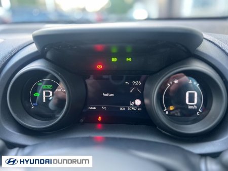 2023 Toyota Yaris CR Cross Luna 4DR Auto thumbnail