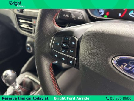 2021 Ford Focus - thumbnail 15