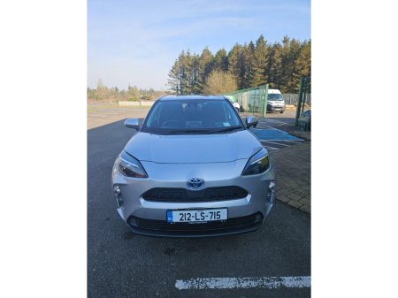 2021 Toyota Yaris Cross - thumbnail 3