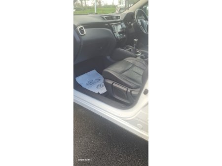 2015 Nissan Qashqai - thumbnail 8