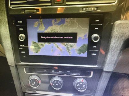 2018 Volkswagen Golf SE NAVIGATION TDI BLUEMOTION TECHNOLOGY €18,900 thumbnail