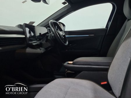 2023 Renault Megane E-Tech EV60 220hp Techno €24,900 thumbnail