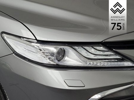 2023 Toyota Camry - thumbnail 4