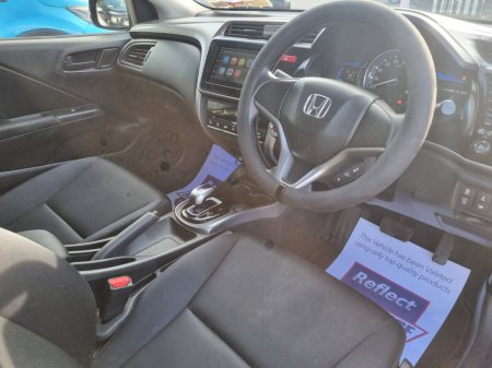 2016 Honda Grace - thumbnail 8