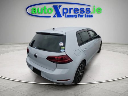 2019 Volkswagen Golf TSI HIGH LINE Automatic €17,695 thumbnail