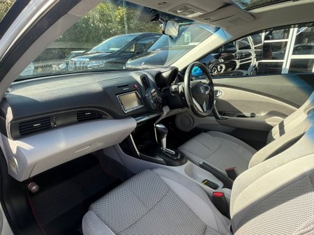 2010 Honda CR-Z - thumbnail 17