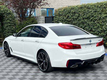 2017 BMW 5 Series - thumbnail 5