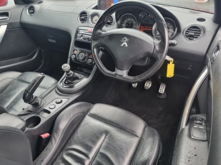 2013 Peugeot RCZ - thumbnail 6