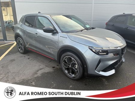 2026 Alfa Romeo Junior "ELETTRICA SPECIALE" Electric EV, 54kW, 156bhp €36,995 thumbnail