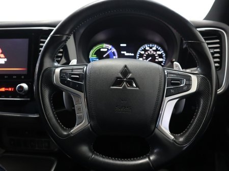 2021 Mitsubishi Outlander - thumbnail 11