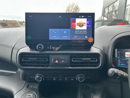 2025 Citroen Berlingo LX PLUS BLUEHDI 100 M thumbnail