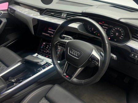 2023 Audi e-tron - thumbnail 10