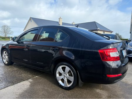 2017 Skoda Octavia - photo 3